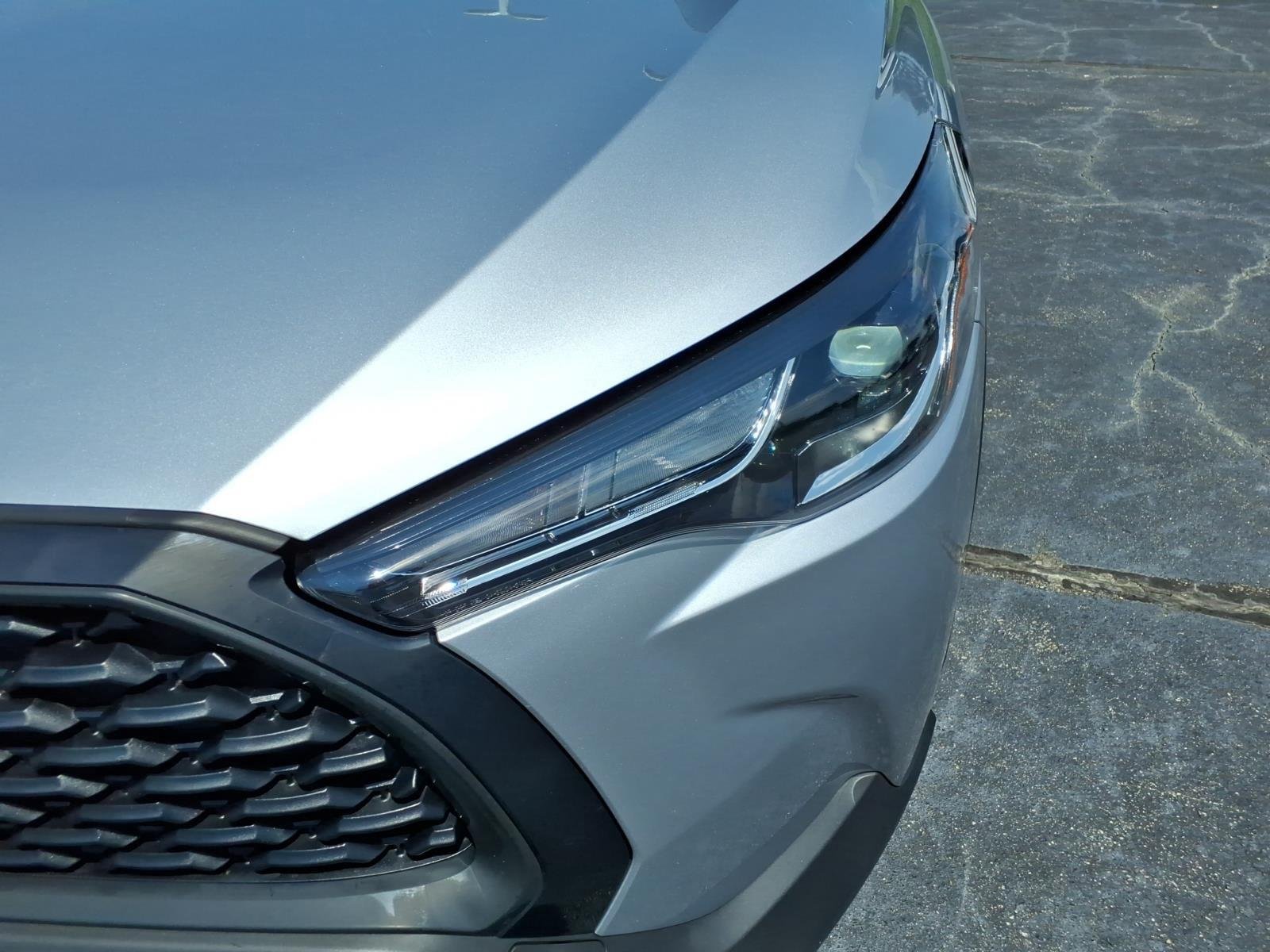 Used 2024 Sonic Silver Toyota L image 13