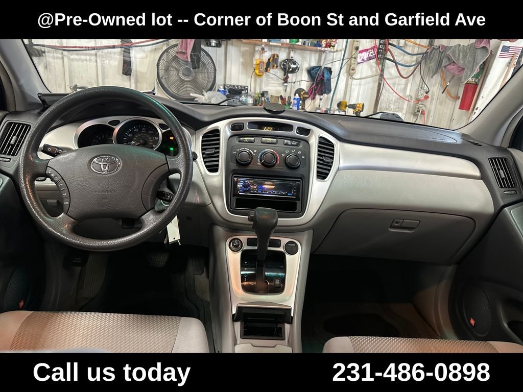 Used 2006  Toyota V6 image 17