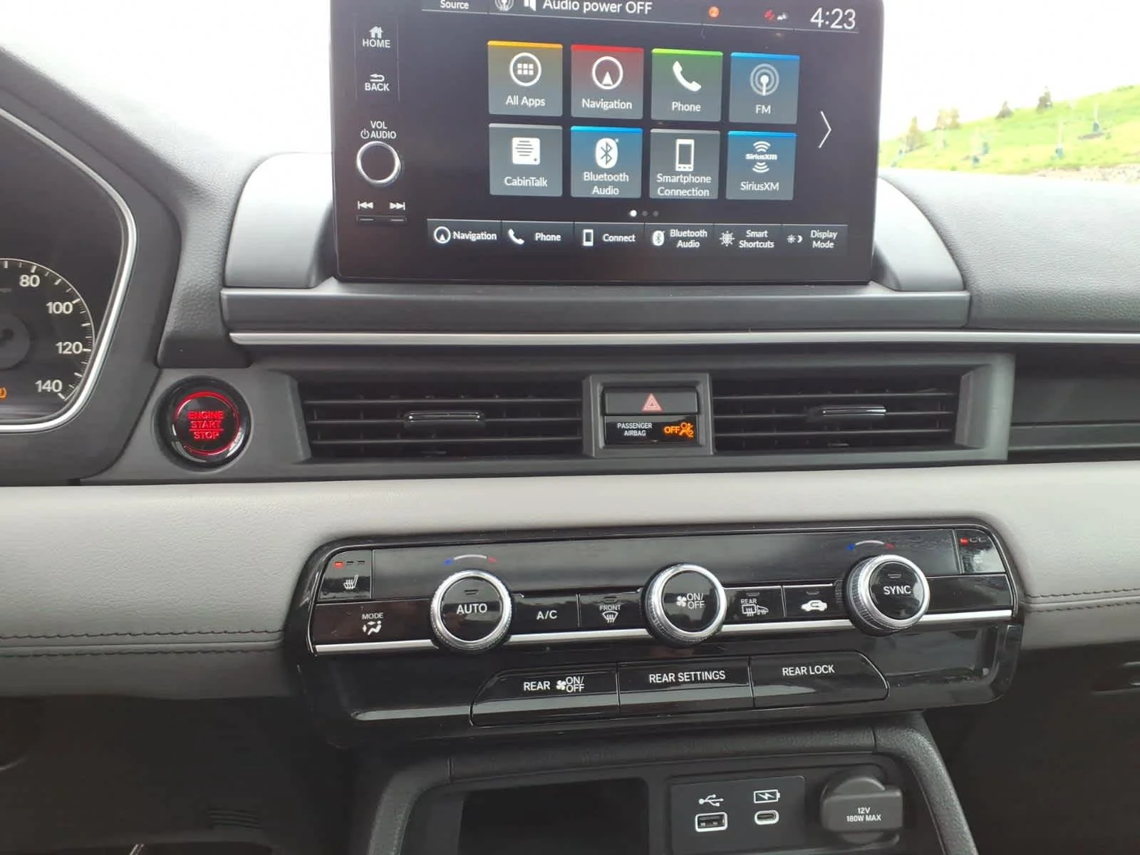 2024 Honda Pilot Touring - Photo 20