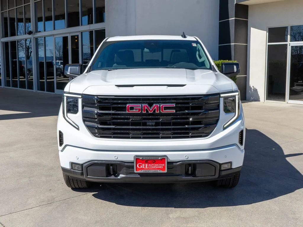 New 2026 Summit White GMC Elevation image 2