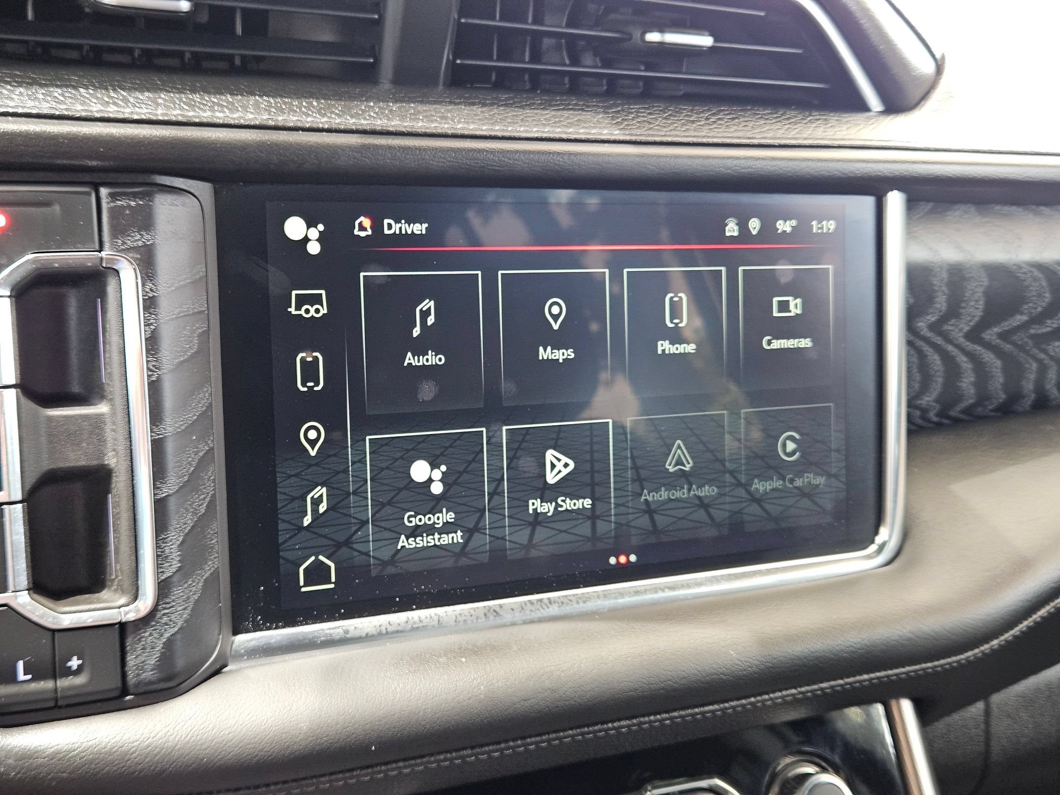 2022 GMC Yukon Denali - Photo 19