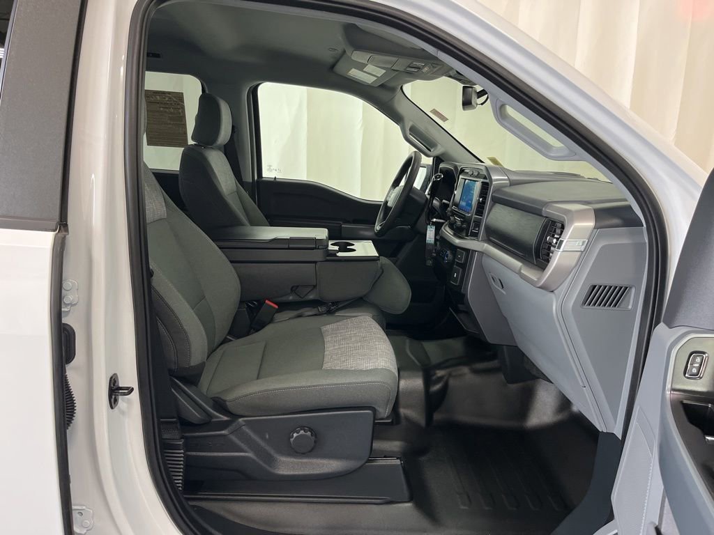 2023 Ford F-150 XLT - Photo 18