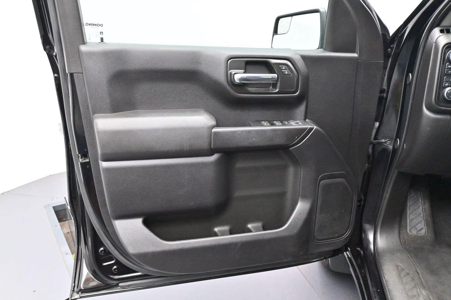 Used 2024 Black Chevrolet Custom image 9