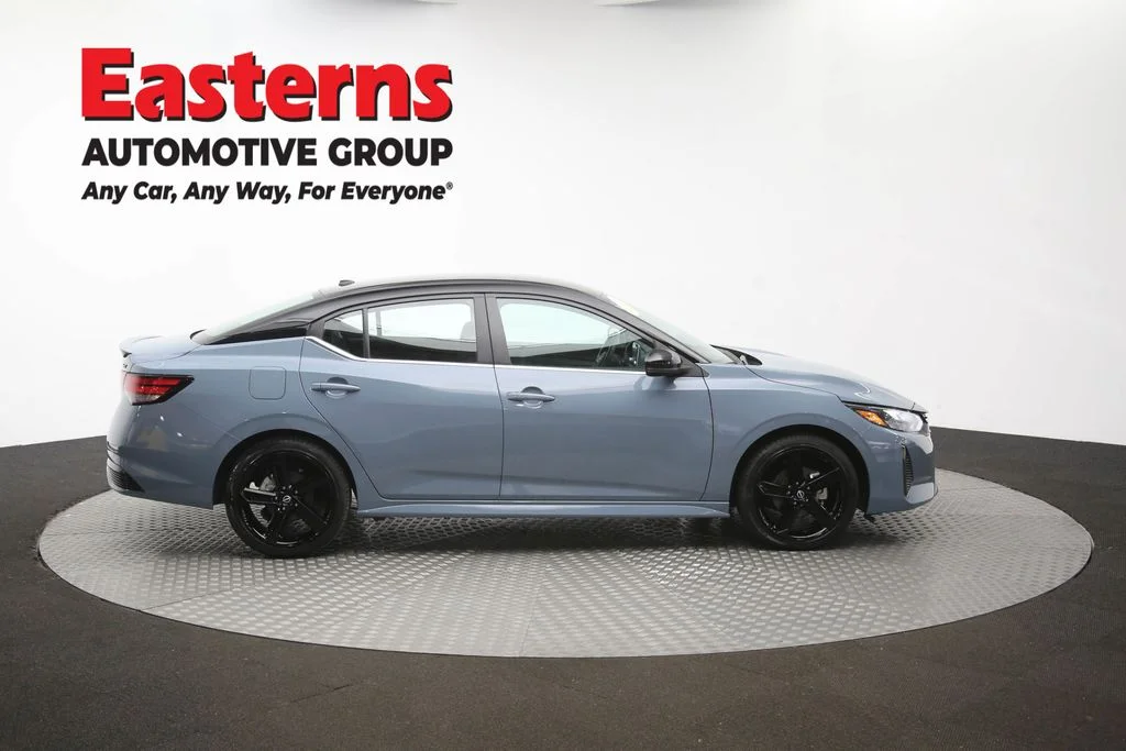 Used 2024 Gray Nissan SR image 44