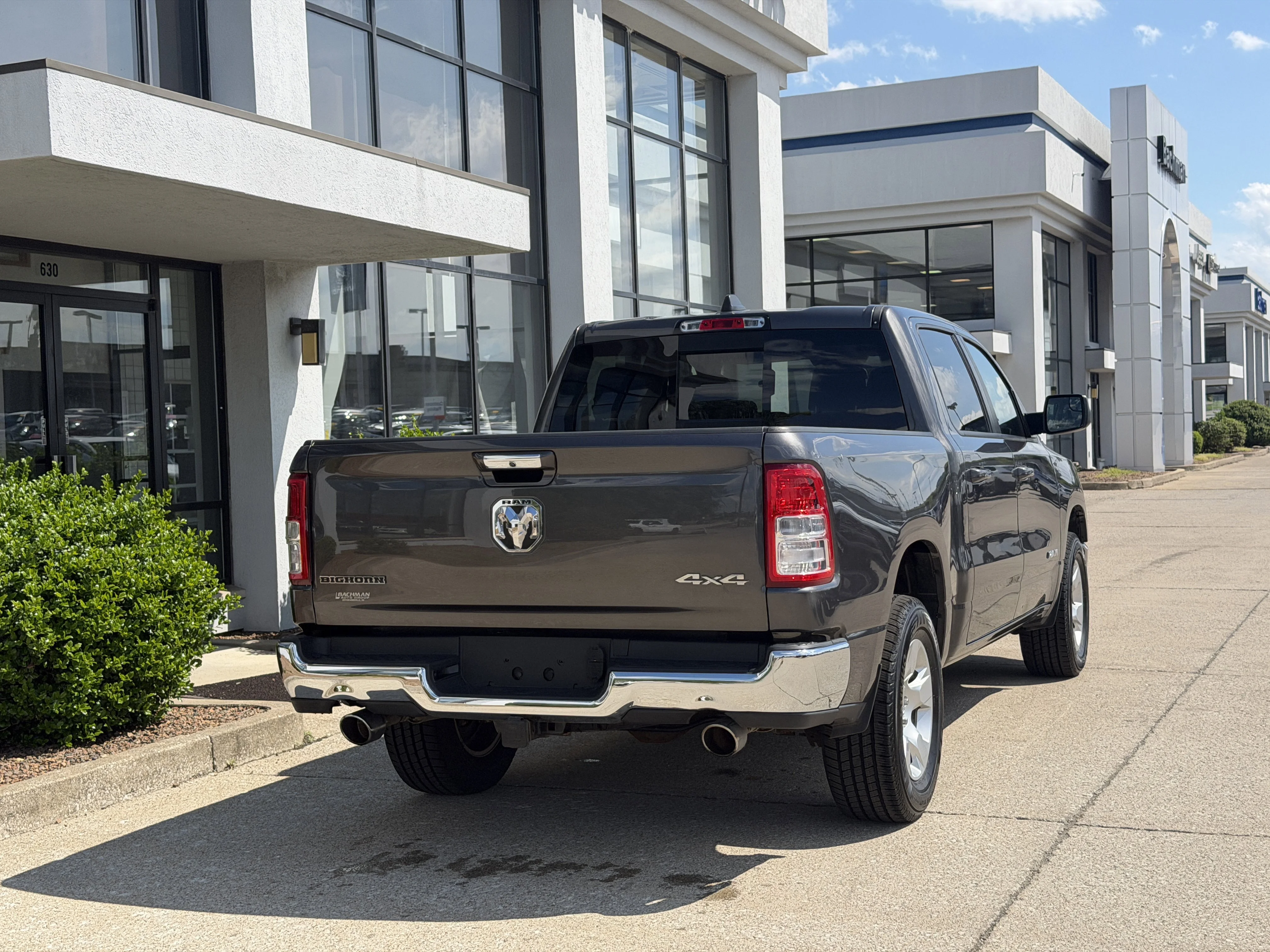 Used 2019 Granite Crystal Metallic Clearcoat Ram Big Horn/Lone Star image 5
