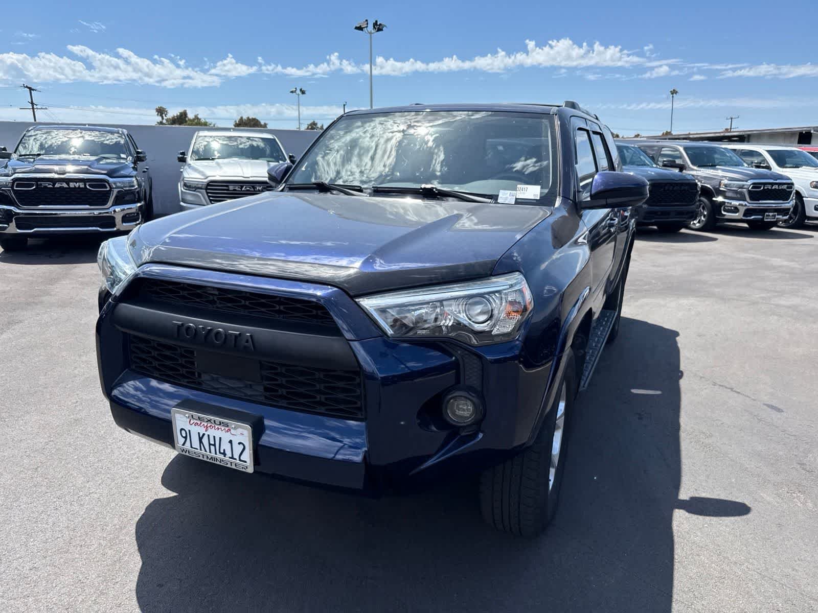 Used 2020 Nautical Blue Metallic Toyota SR5 image 2