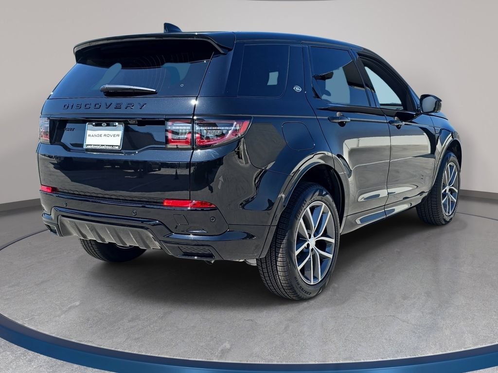 New 2026 Santorini Black Land Rover Landmark image 5