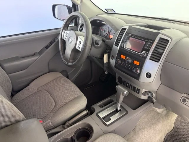 Used 2016 Brown Nissan SV image 60