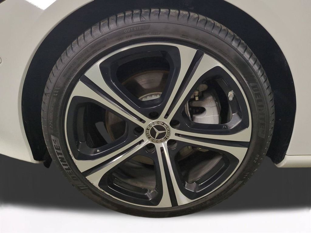 Used 2023 White Mercedes-Benz C 300 image 11