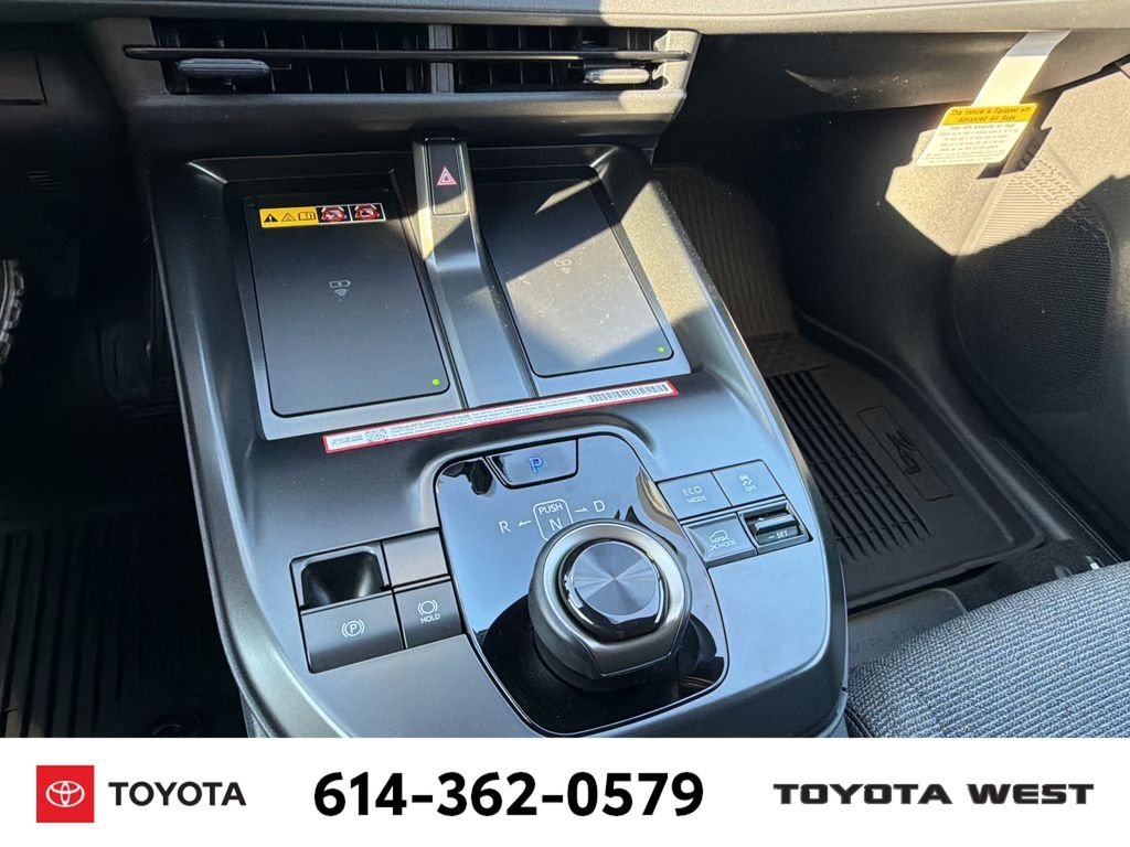New 2026 Wind Chill Pearl Toyota XLE image 23