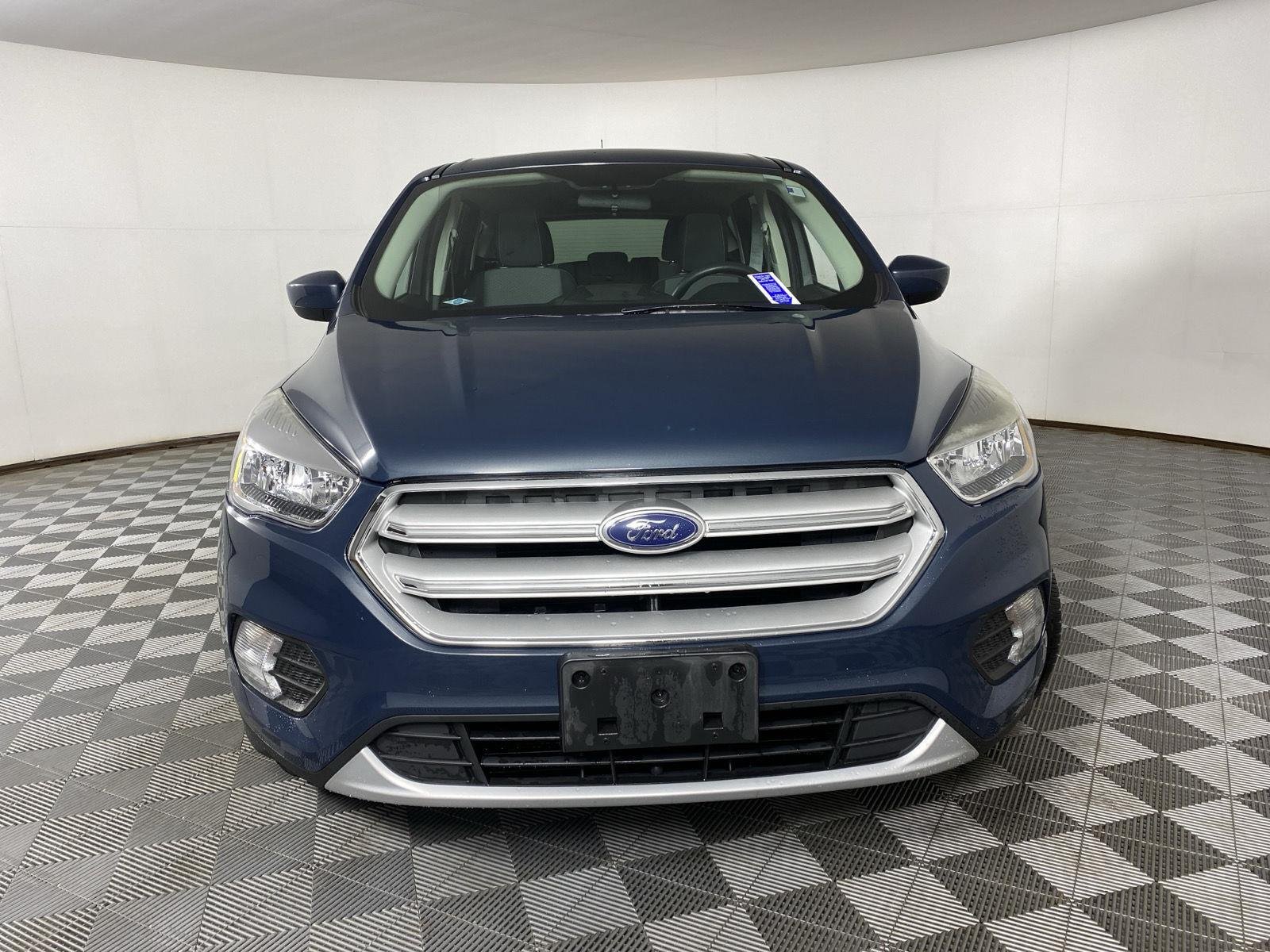 Used 2019 Baltic Sea Green Ford SE image 2