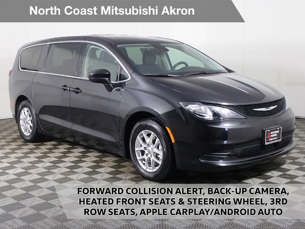 2023 Chrysler Voyager