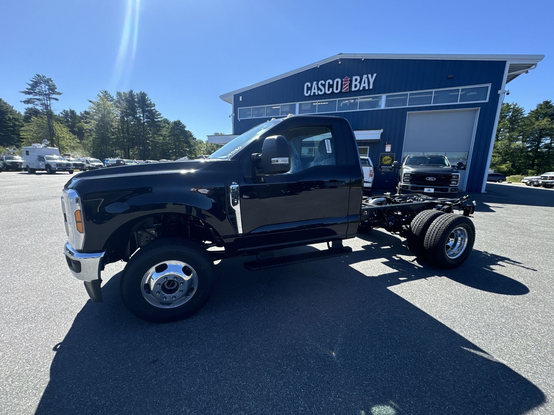 2026 Ford F-350 Super Duty Chassis Cab