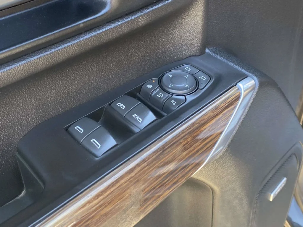 Used 2020 Brown Chevrolet High Country image 20
