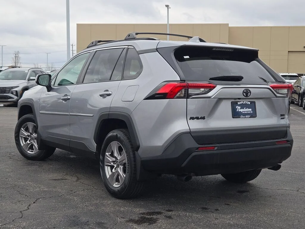 Used 2023 Silver Toyota XLE image 15