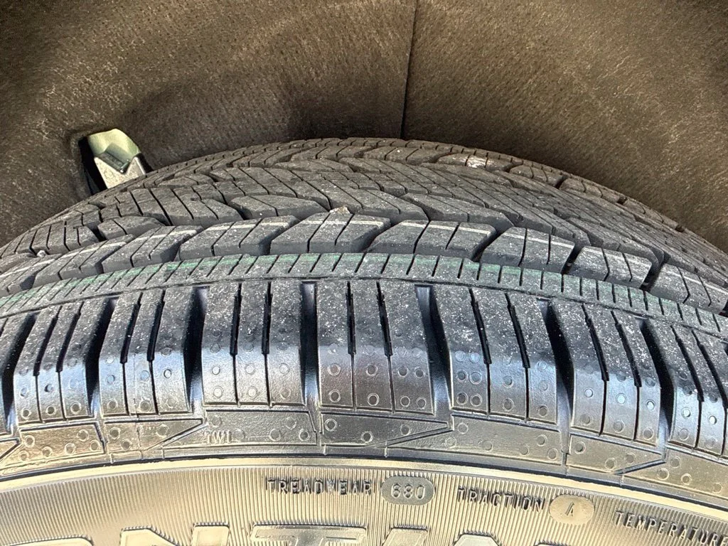 New 2027 Trailstone Green Metallic GMC Elevation image 35