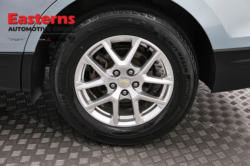 Used 2022 Blue Chevrolet LT image 32
