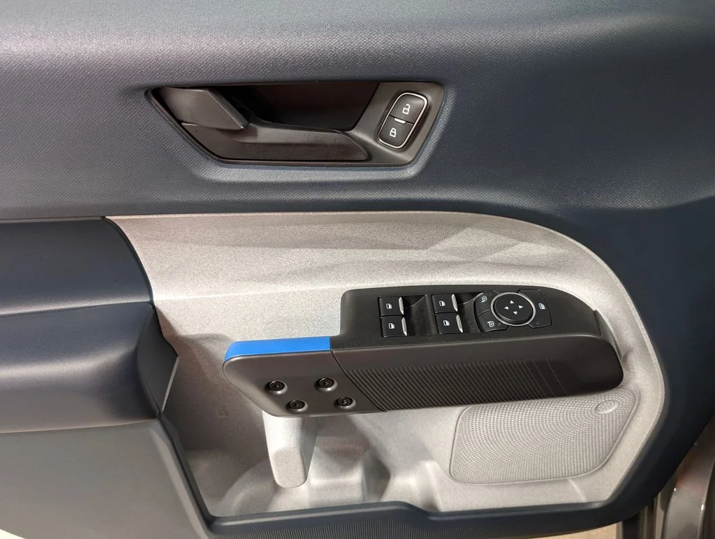 New 2026 Carbonized Gray Metallic Ford XLT image 10