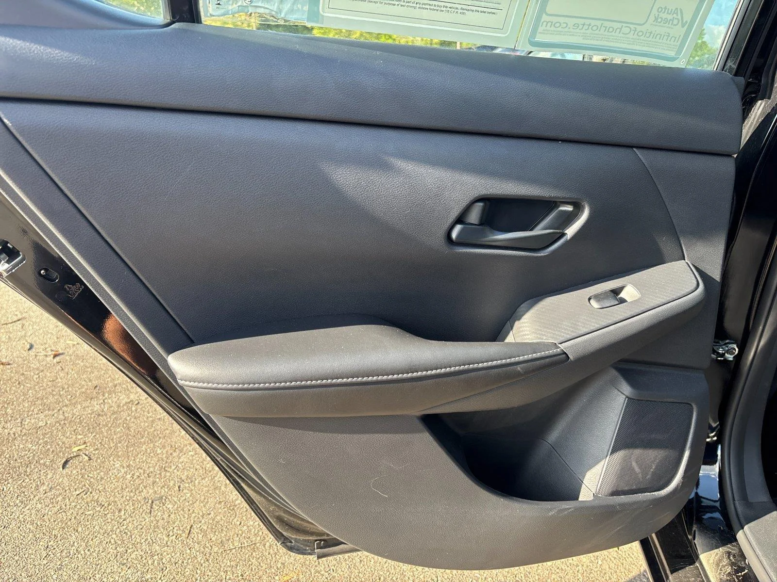 Used 2025 Super Black Nissan S image 31