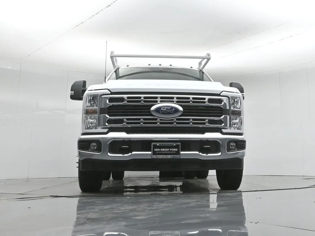 New 2026 White Ford XL image 46