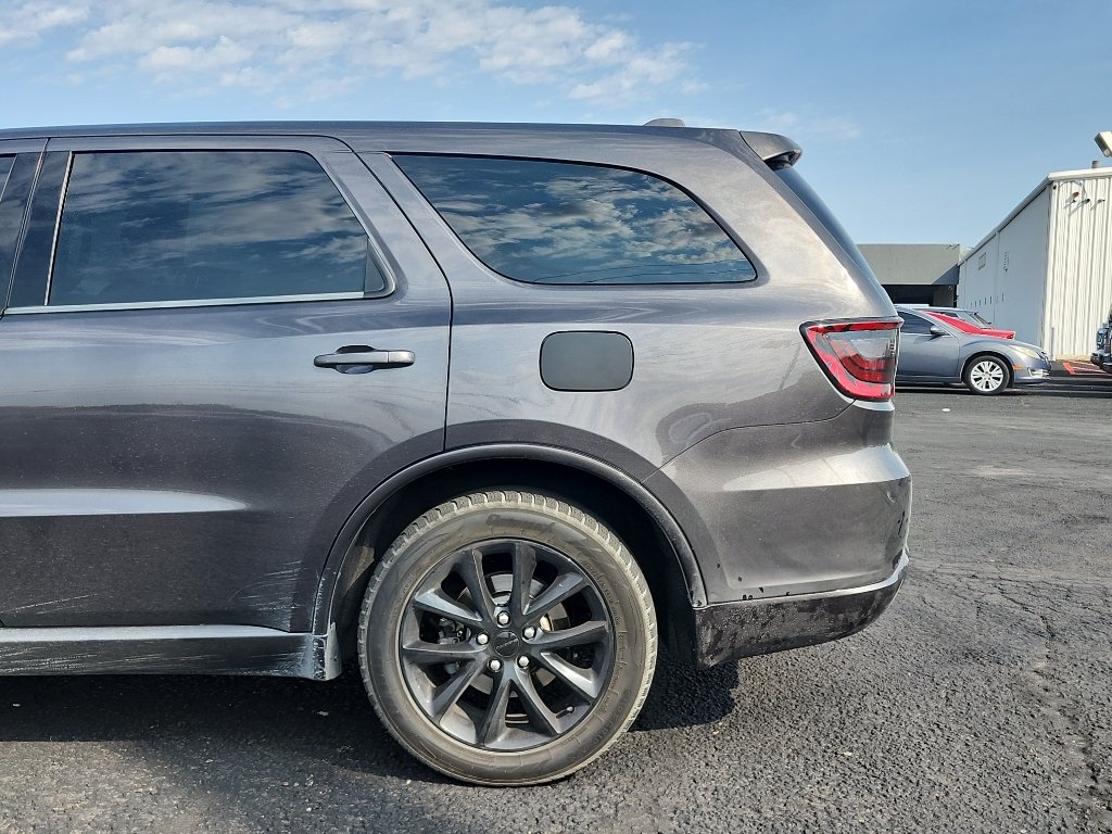 Used 2018 Granite Clearcoat Dodge R/T image 9