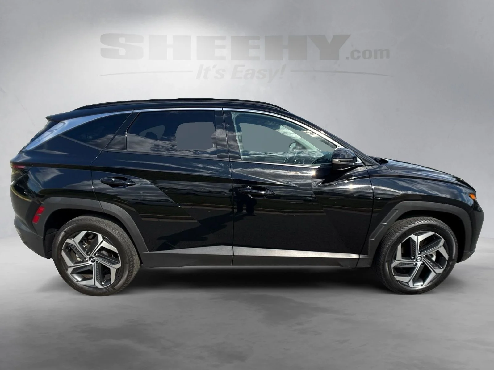 Used 2024 Black Hyundai Limited image 11