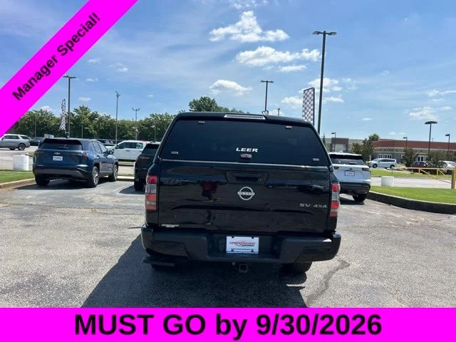 Used 2022 Black Nissan SV image 4