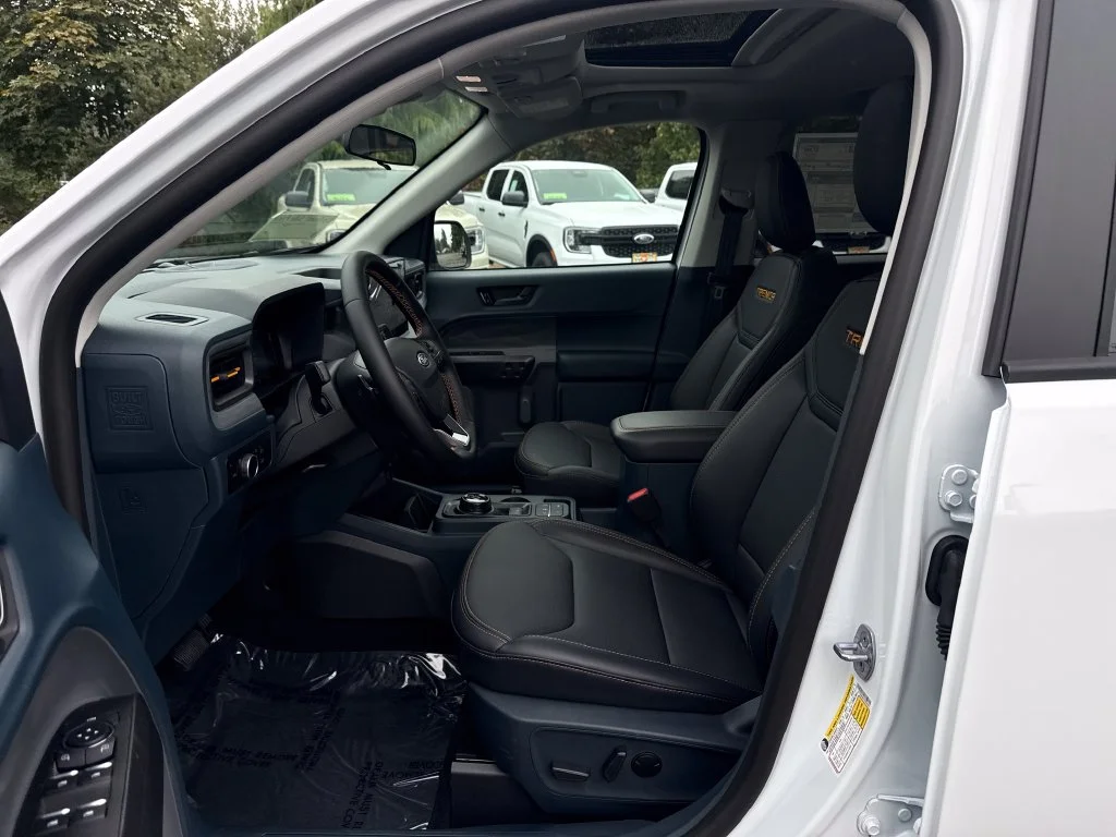 New 2026 White Ford Tremor image 13