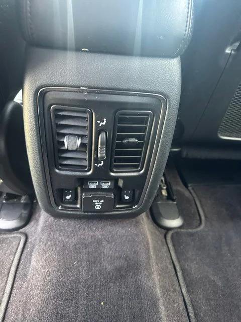 Used 2018 Black Jeep Limited image 29