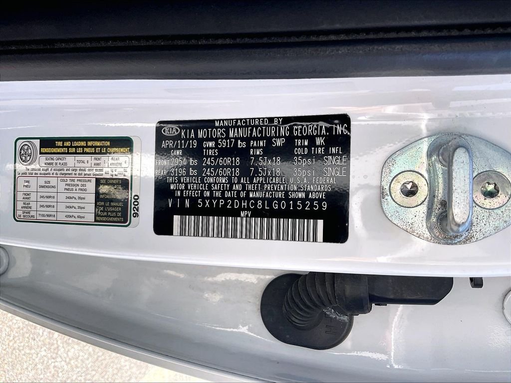 Used 2020 Snow White Pearl Kia LX image 33