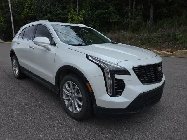 Used 2023 White Cadillac Luxury image 1