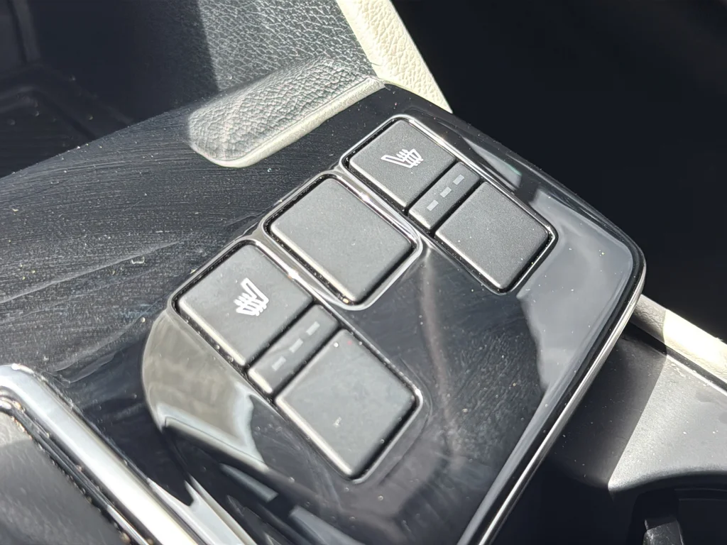 Used 2025 Gray Kia EX image 28
