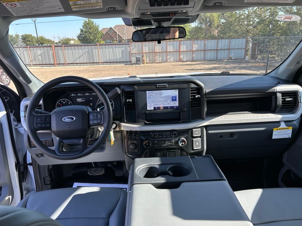 New 2026 Oxford White Ford XL image 11