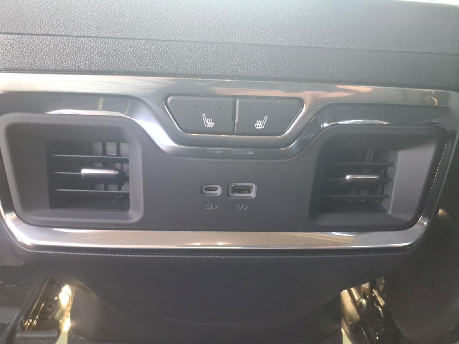 2026 Chevrolet Silverado 2500HD LTZ - Photo 15