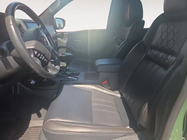 Used 2022 Green Nissan PRO-4X image 10