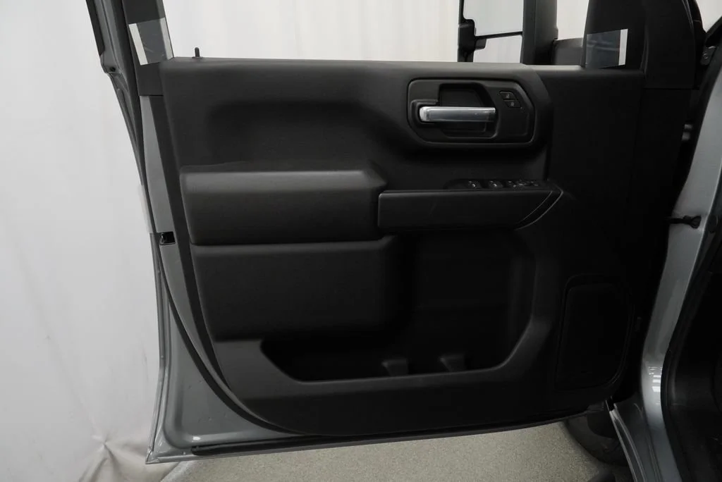 New 2026 Sterling Gray Metallic Chevrolet Custom image 21