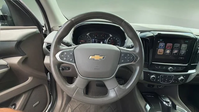 Used 2019 SILVER ICE METALLIC Chevrolet Premier image 12