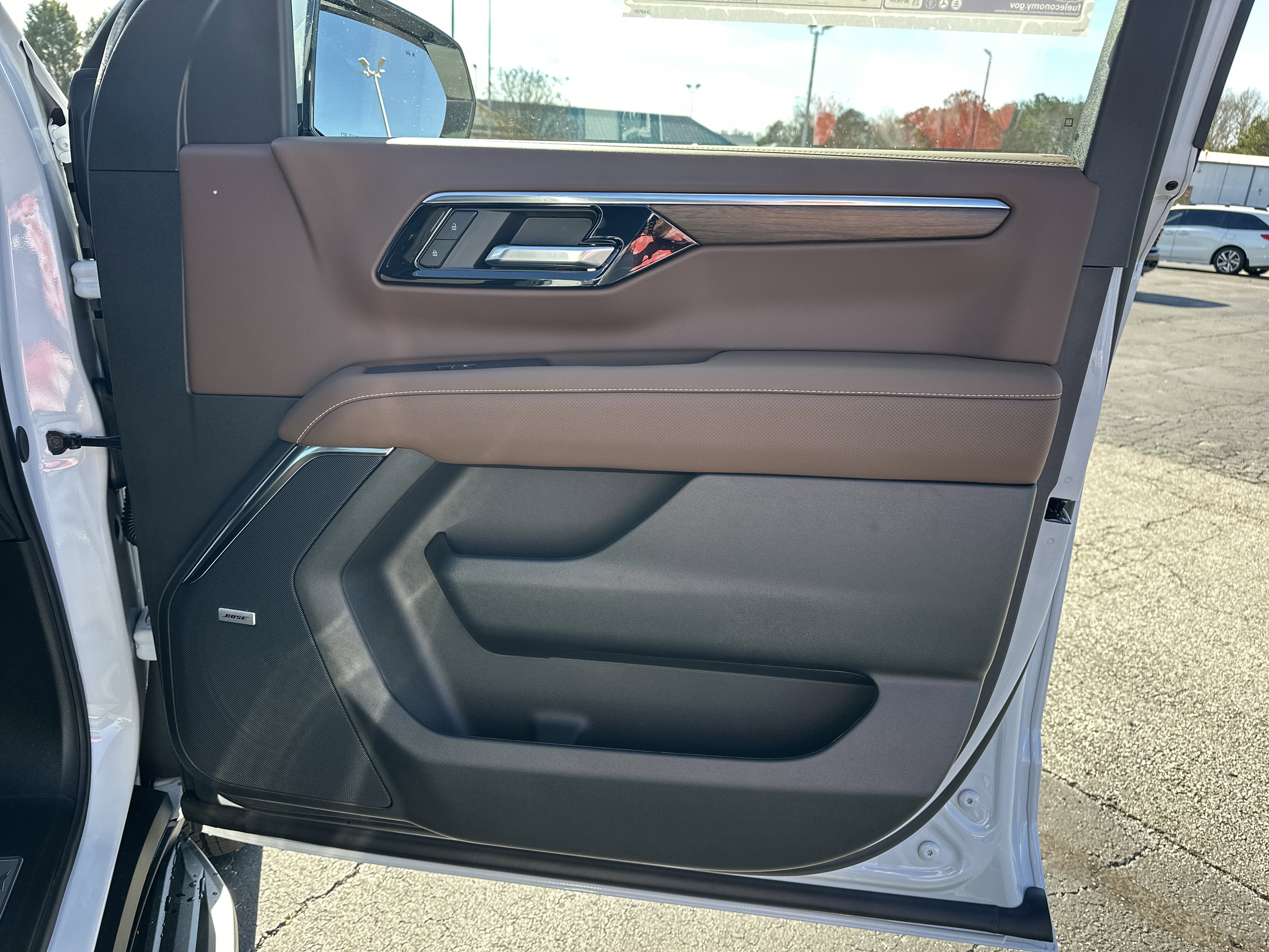 2026 Chevrolet Suburban High Country - Photo 15