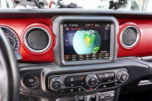 Certified Used 2022 Gray Jeep Rubicon image 24