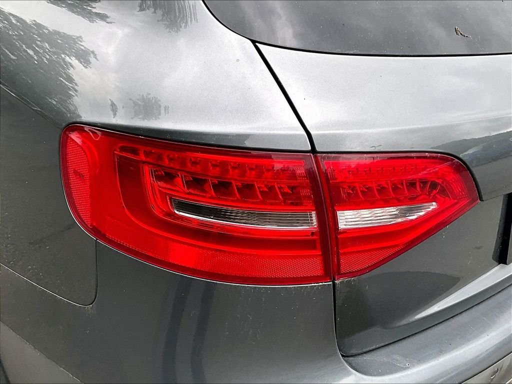 Used 2016 Monsoon Gray Metallic Audi 2.0T Premium Plus image 33