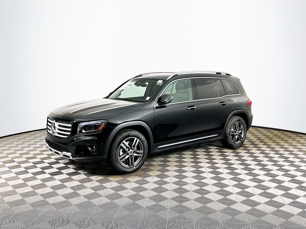 New 2026 Night Black Mercedes-Benz GLB 250 image 33