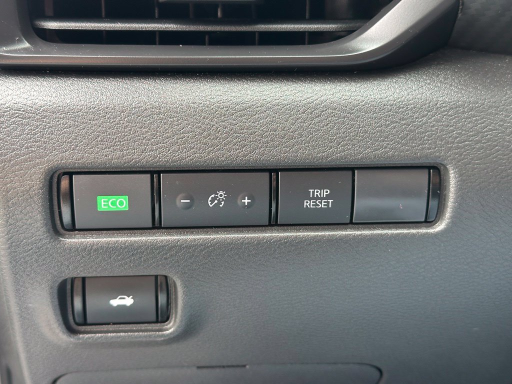 Used 2025 Gray Nissan S image 10