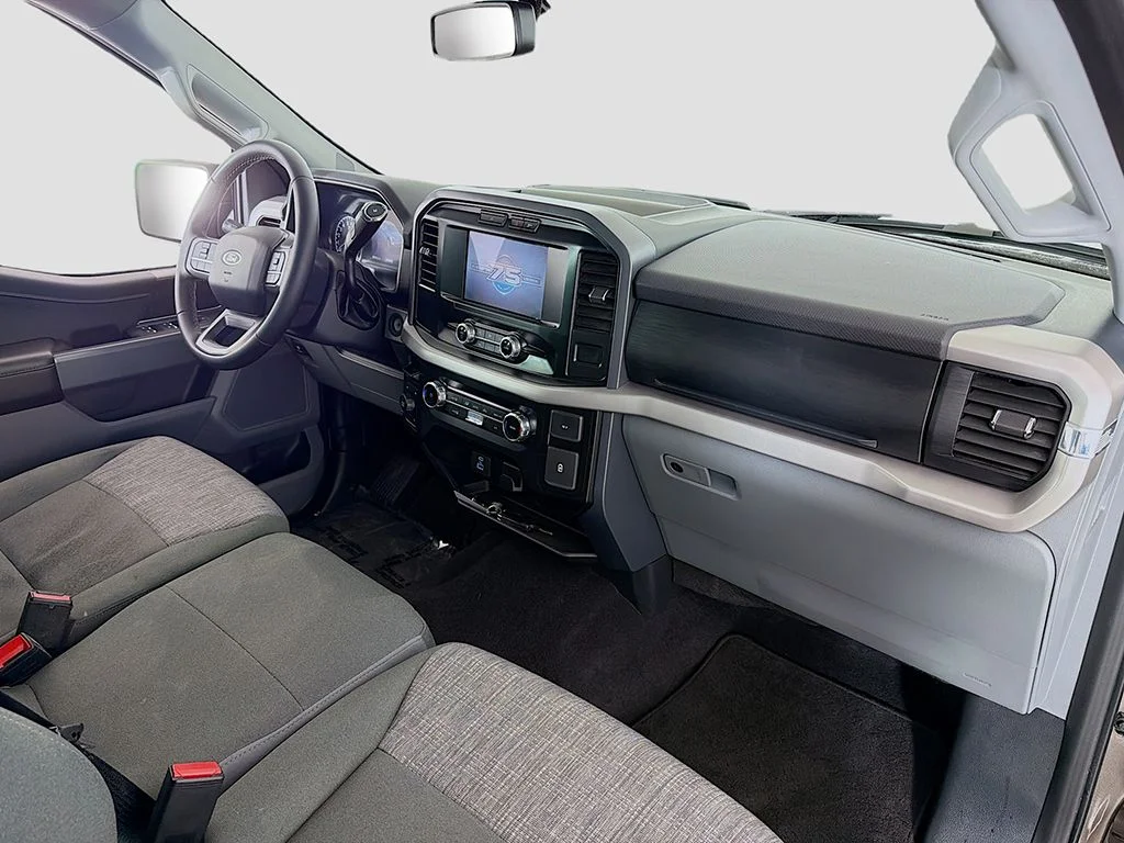 Used 2023 Stone Gray Metallic Ford XLT image 19