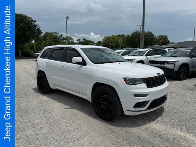 Used 2021 White Jeep Overland image 1
