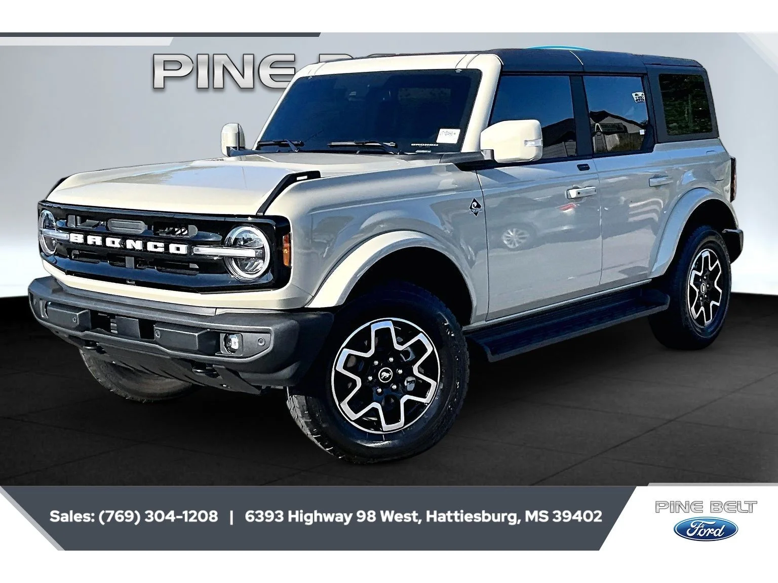 Used 2025 Desert Sand Ford Outer Banks image 10