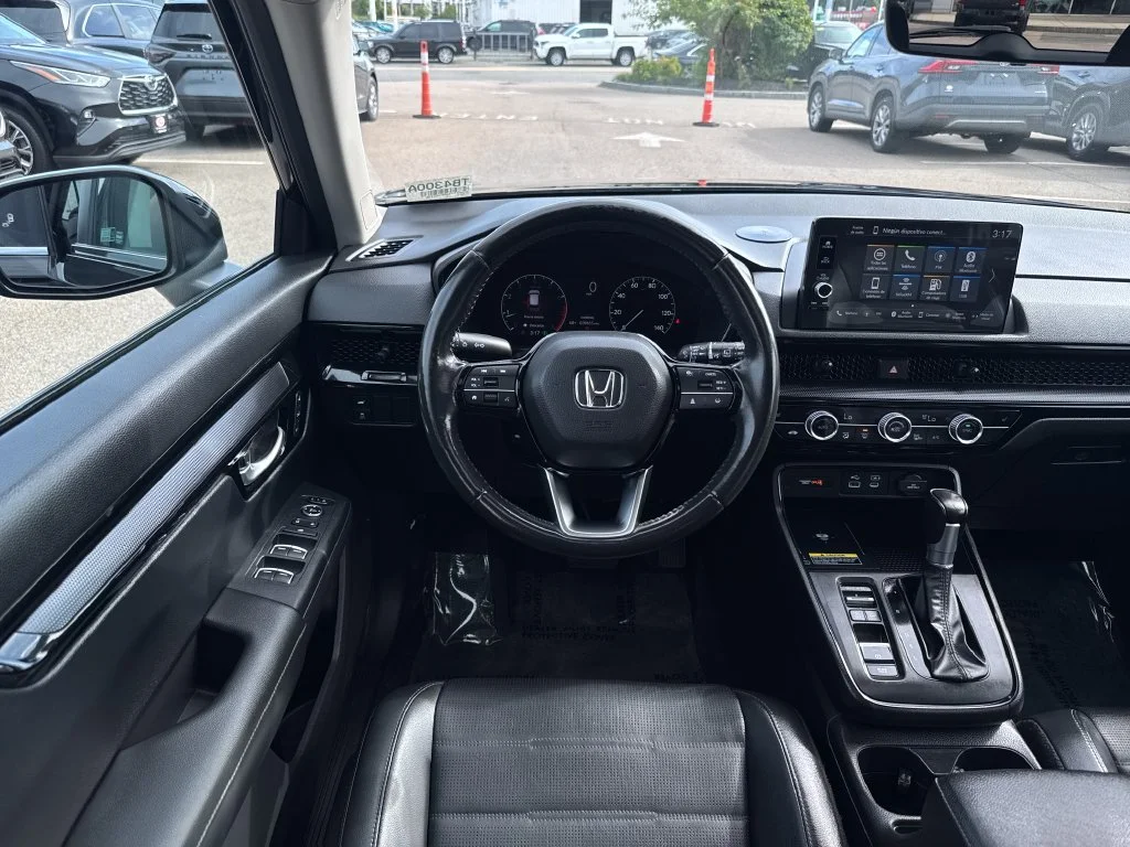 Used 2023 Black Honda EX-L image 13