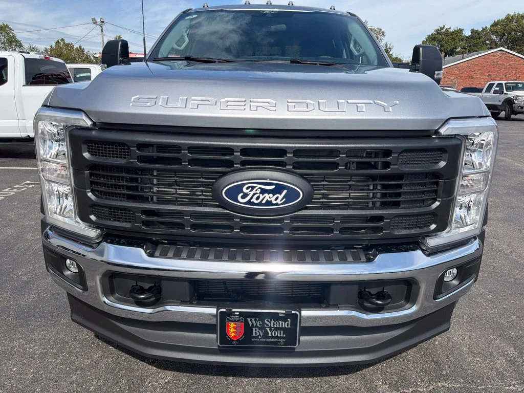 New 2027 Iconic Silver Metallic Ford F-450® XL image 8