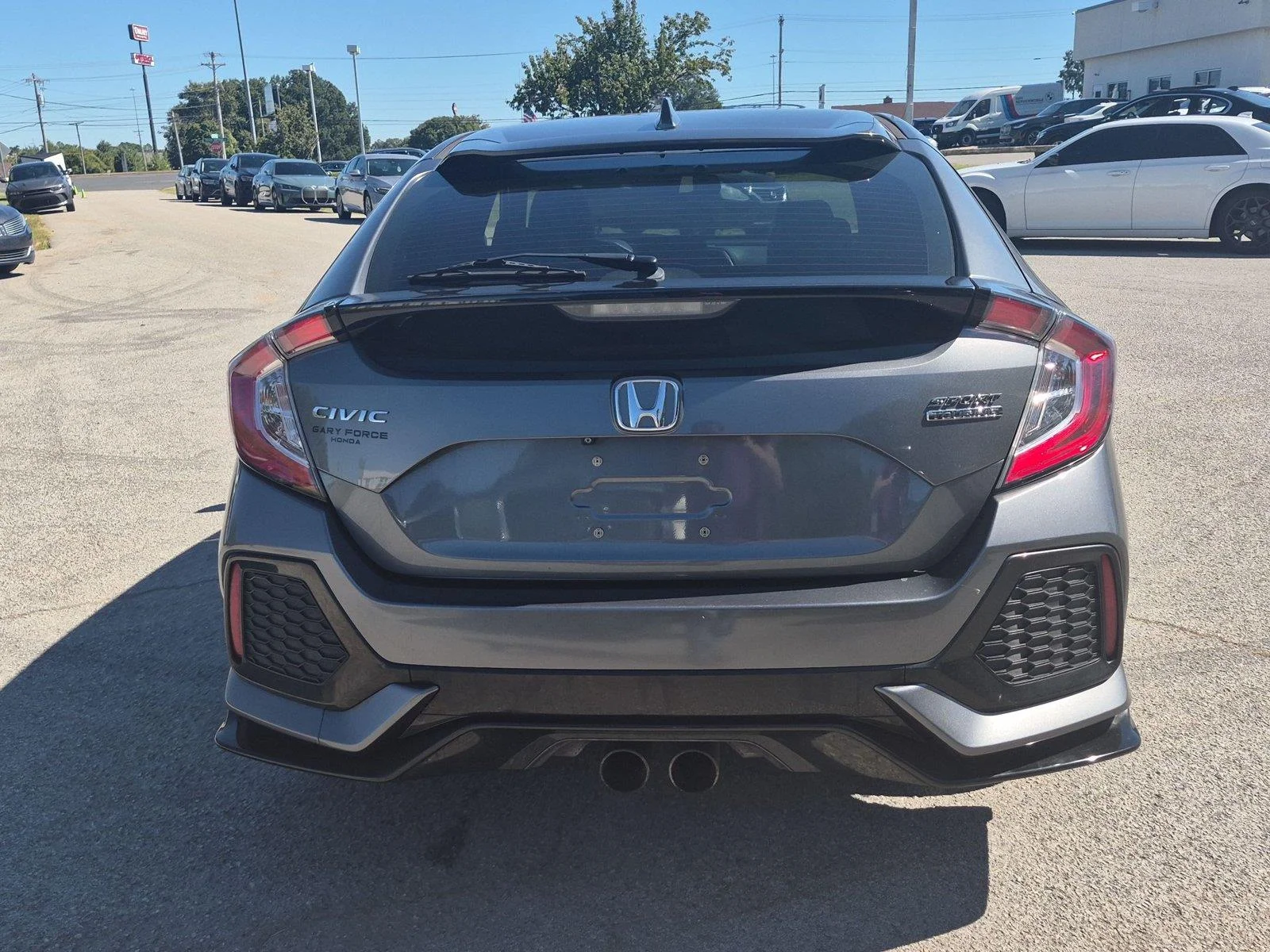 Used 2019 Sonic Gray Pearl Honda Sport Touring image 4