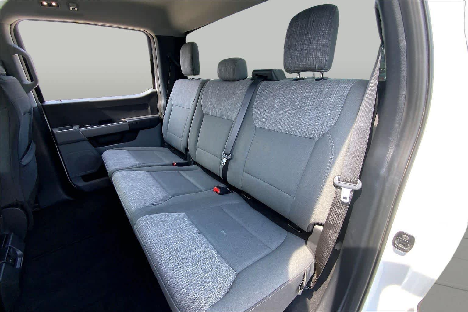 Used 2026 Oxford White Ford XLT image 20