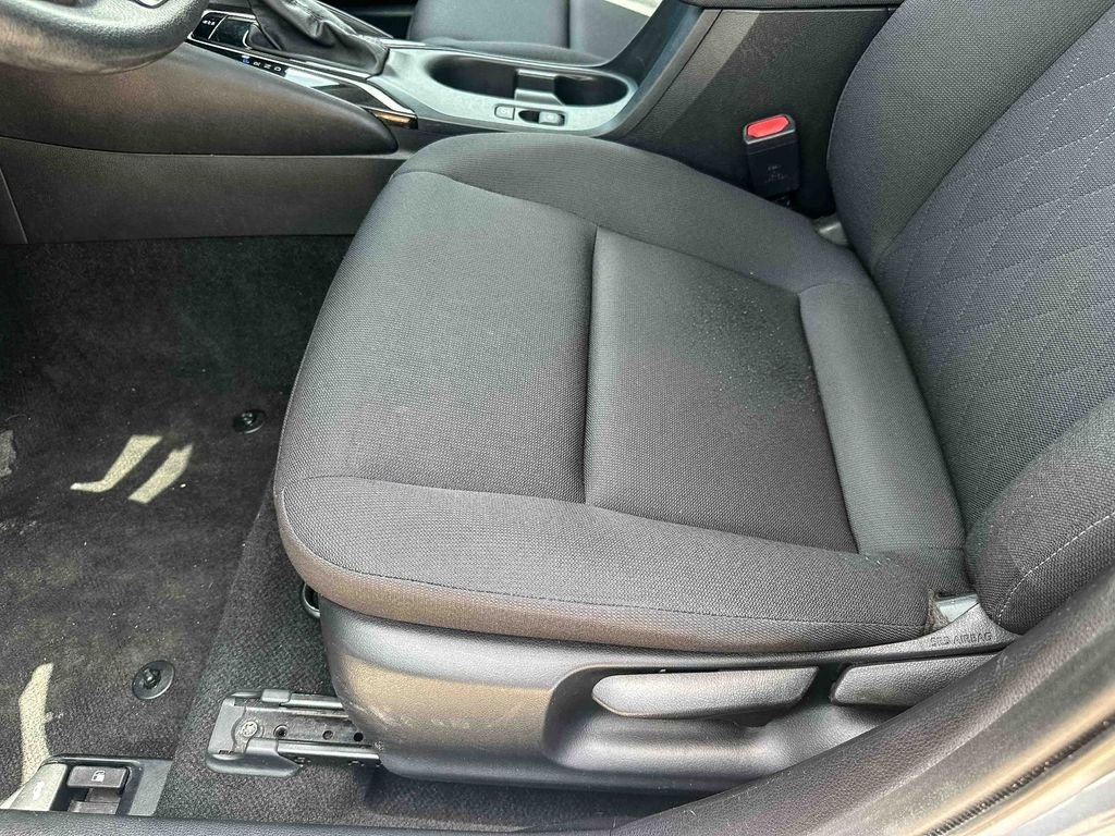 Certified Used 2024  Toyota LE image 15